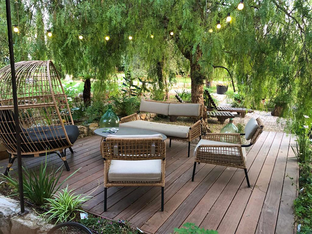 terrasse en bois par Terre de Provence