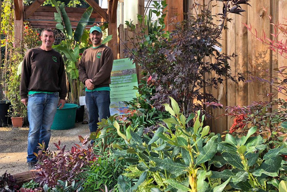 Frédéric Valente et Eric Lerda, jardiniers de Terre de Provence